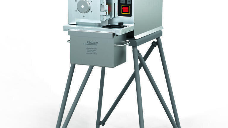 Optimal size-reduction of different materials due to variable rotational speed